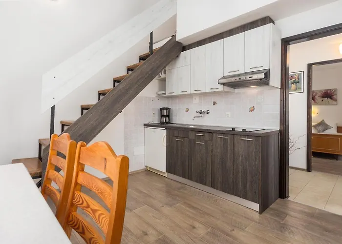 דירה With Parking Space - 7154 פורץ